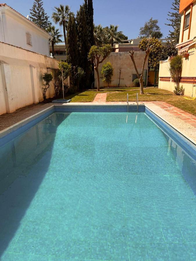 Apartamento Pedregalejo Playa, Piscina Y Parking Málaga Exterior foto